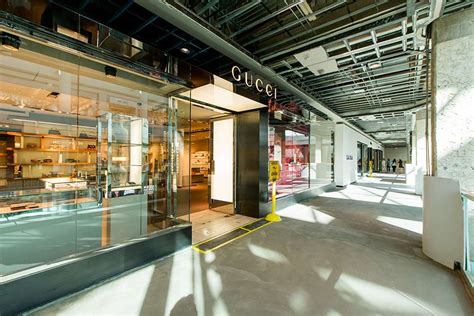 gucci fashion square mall|gucci store scottsdale fashion square.